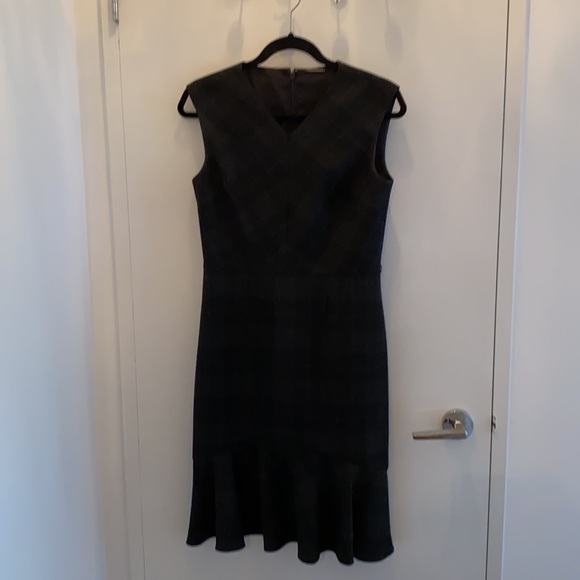 Elie Tahari business dress and jacket - Picture 8 of 14